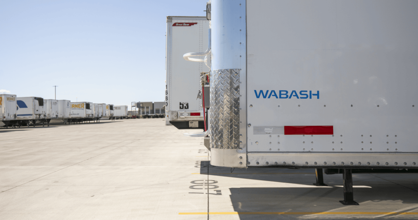 Wabash dry van semi trailer parked at River Roads sales and leasing