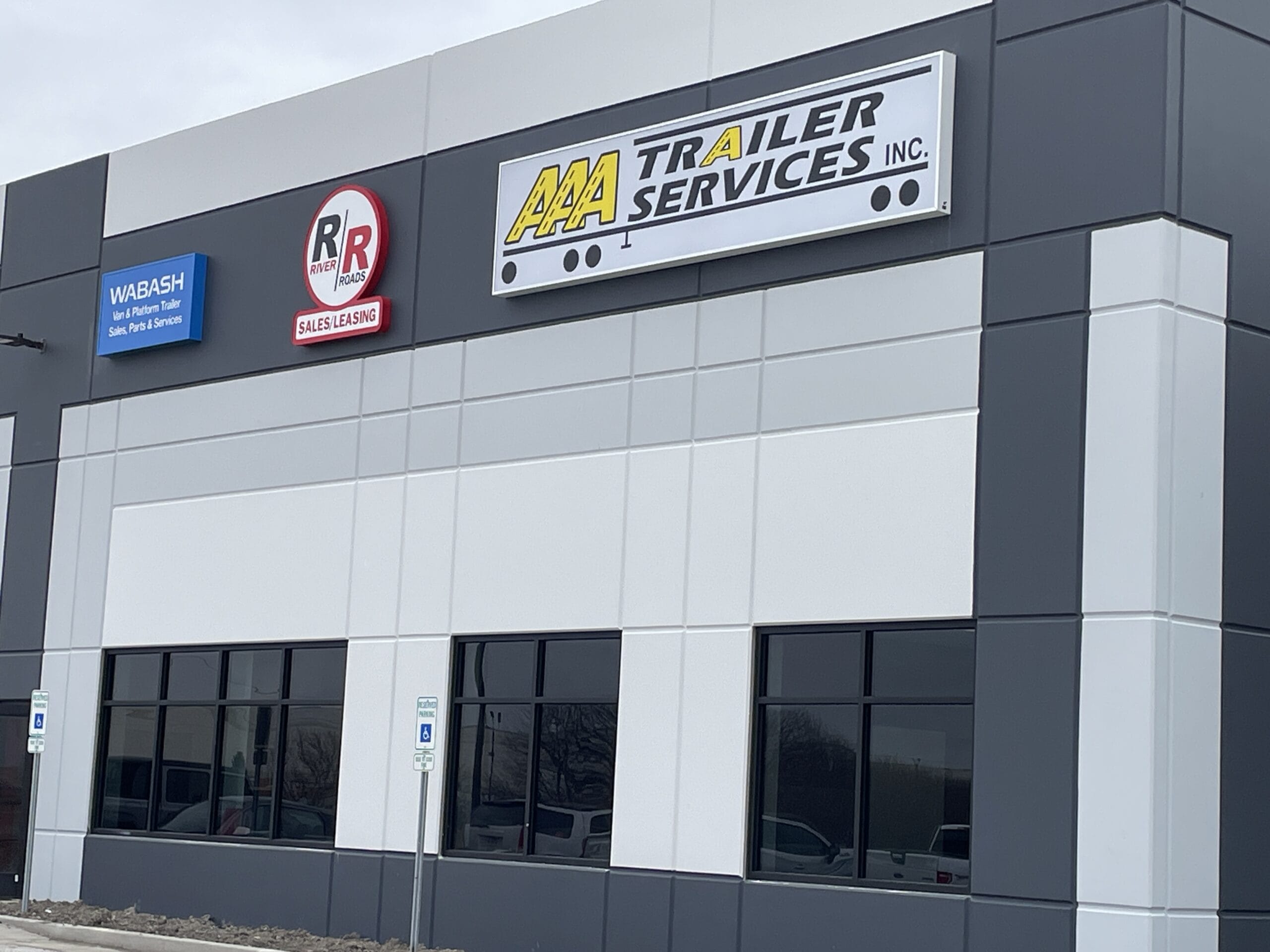 AAA Trailer Service building signage at their Granite City, Illinois location